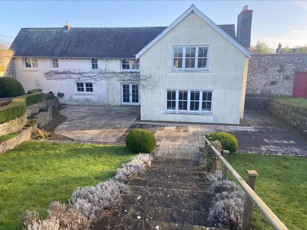 Garden House, Cosheston, SA72 4TT